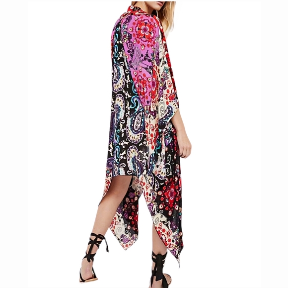 Free People Little Wing Kimono  Boho Floral Shawl‎ Size All - Picture 8 of 16